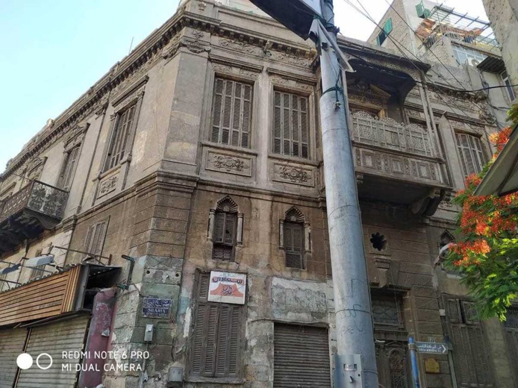 بيت تراثي للبيع بحي السيدة زينب عمره 200 عاما على الطراز التلقيطي 6 1