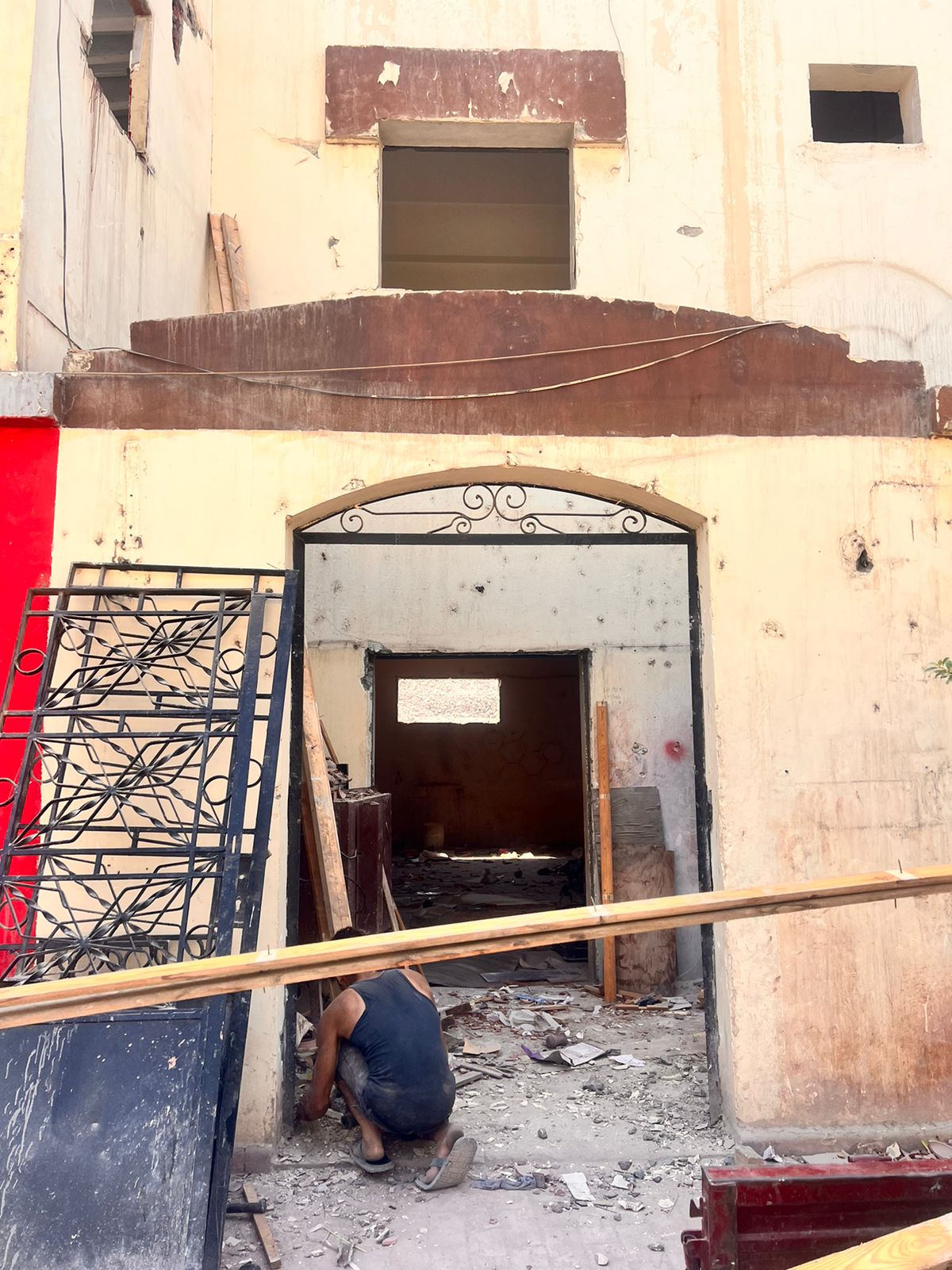 هدم مدرسة الشيخ عابدين بقرية الفخارين المجاورة لدرب 1718 7