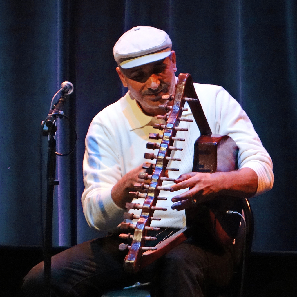 Joueur de Simsimiyya Institut du Monde Arabe Paris 8237758136