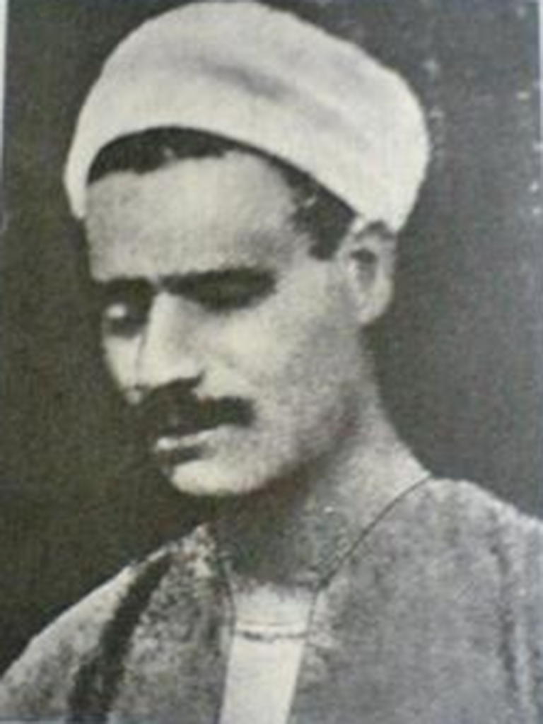 طه حسين بالعمامة 1