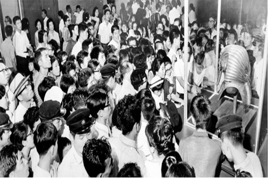 معرض توت عنخ آمون في اليابان عام 1965