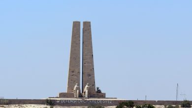 نصب الدفاع عن قناة السويس كما يمكن رؤيته من القناة تصوير محمد عوض 4 scaled